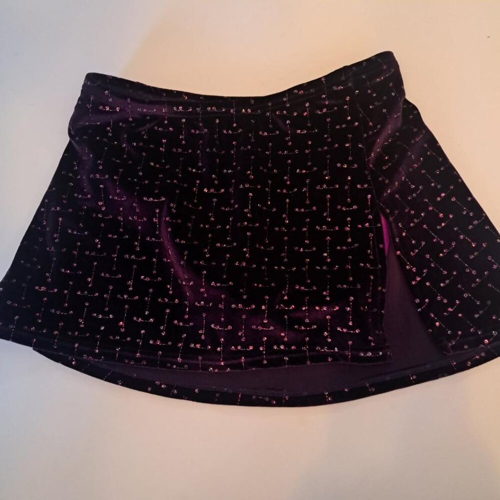 Mondor girl  10-12 figure skating purple sparkle flat box skirt skate